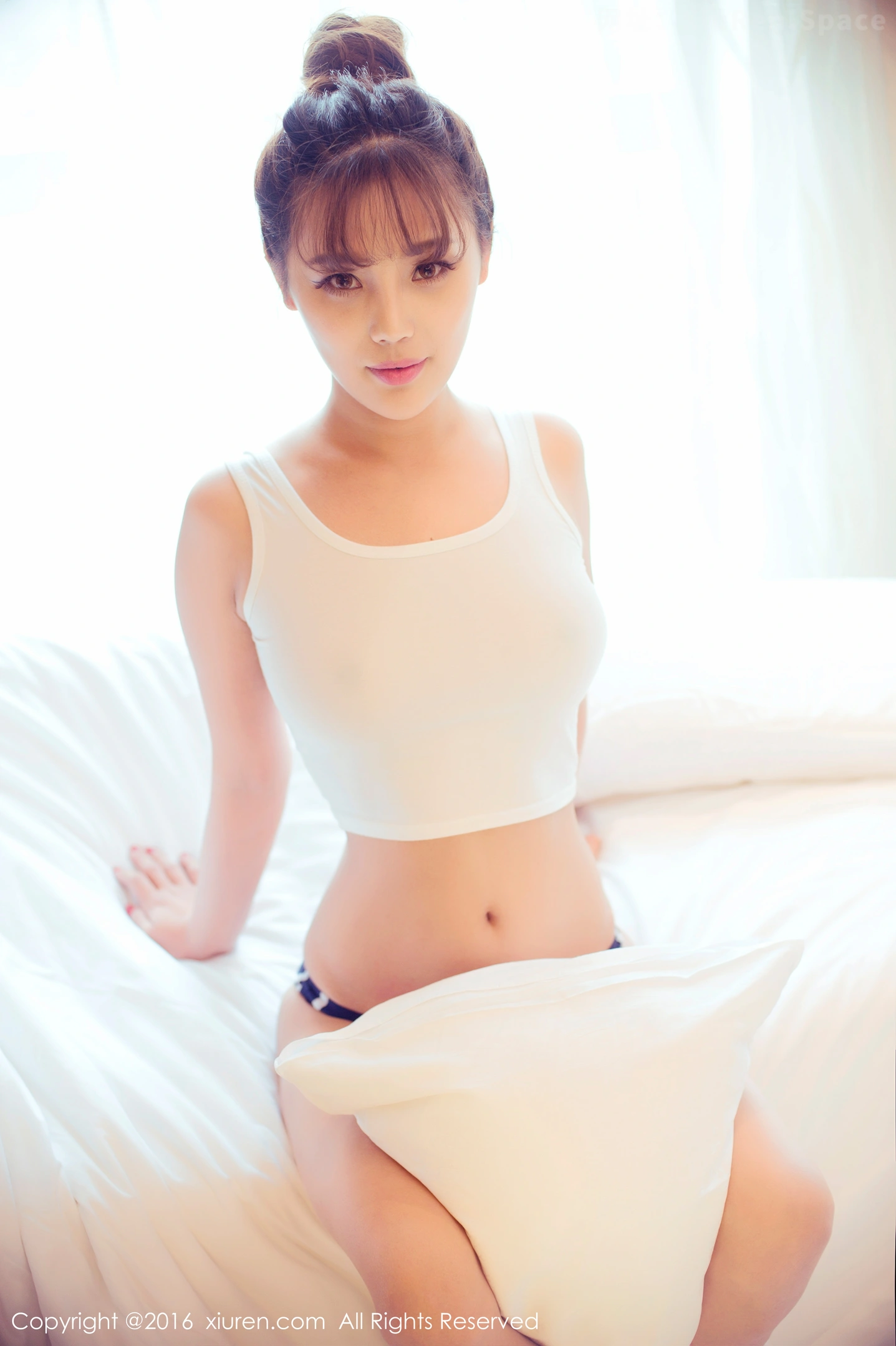 图片[2]-[XiuRen秀人网]VOL.633 嫩模周予然居家私房高叉透视泳衣秀酥胸豪乳完美身材性感写真62P-秀人网官方网站
